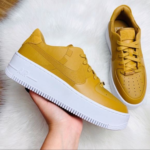 nike air force 1 sage low lx wheat